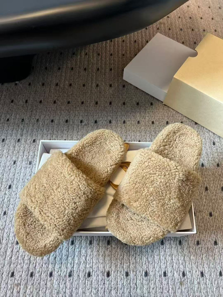 Jasmina fur slippers