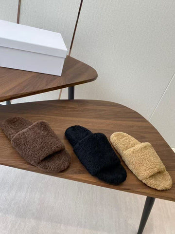 Jasmina fur slippers