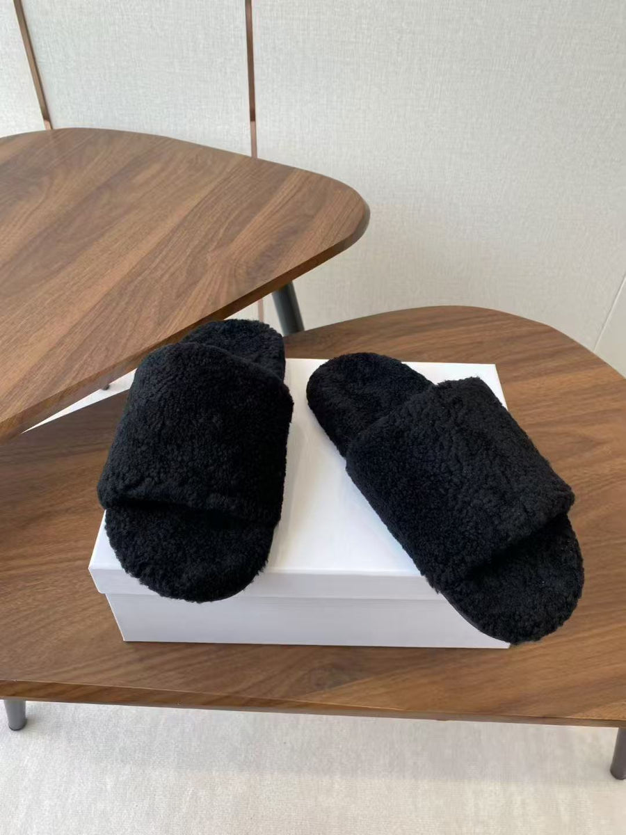 Jasmina fur slippers