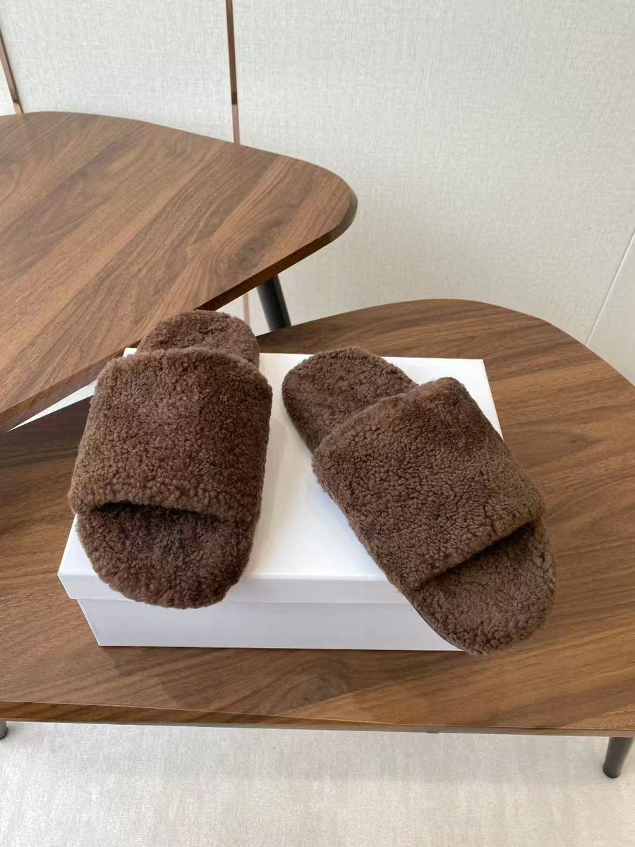 Jasmina fur slippers