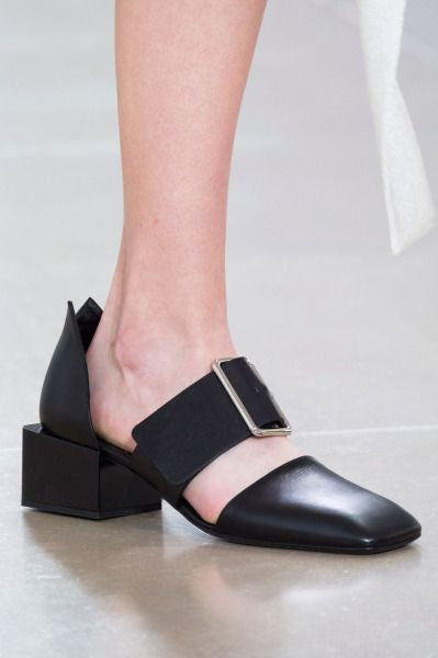 Jane Chunk Heel Loafers in Black – Anna Xi