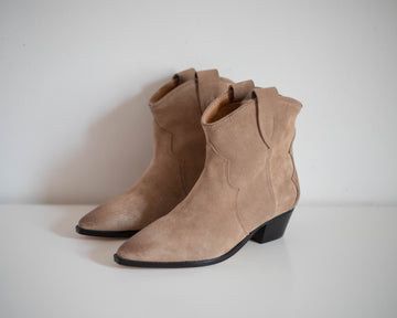 Billie western ankle boots