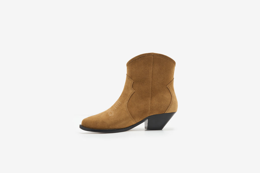 Annika ankle boots