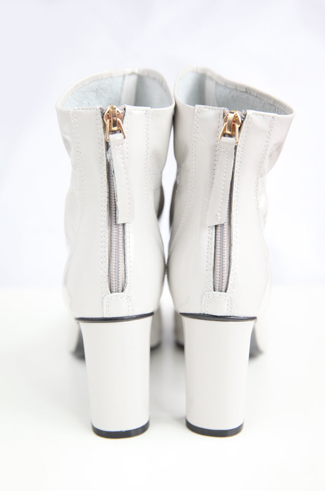 Sabrina boots in Silver white - FINAL SALE