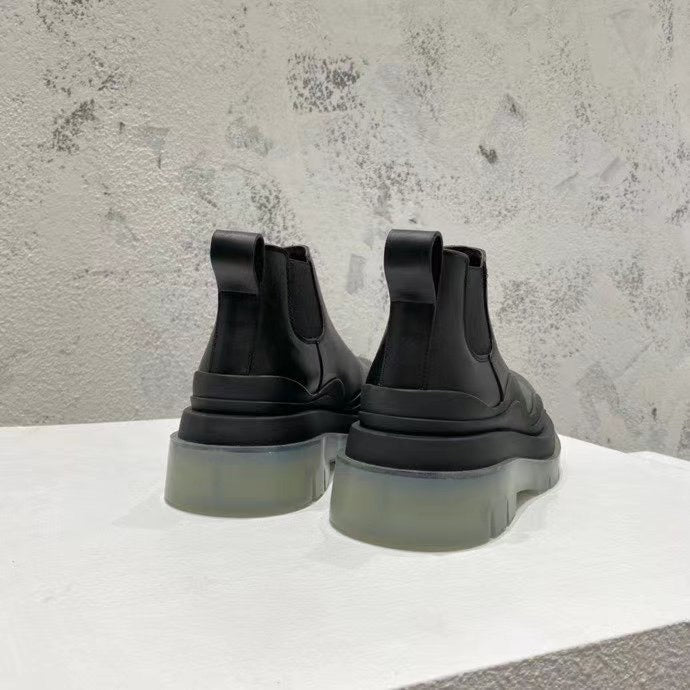 Nieo ankle boots translucent sole