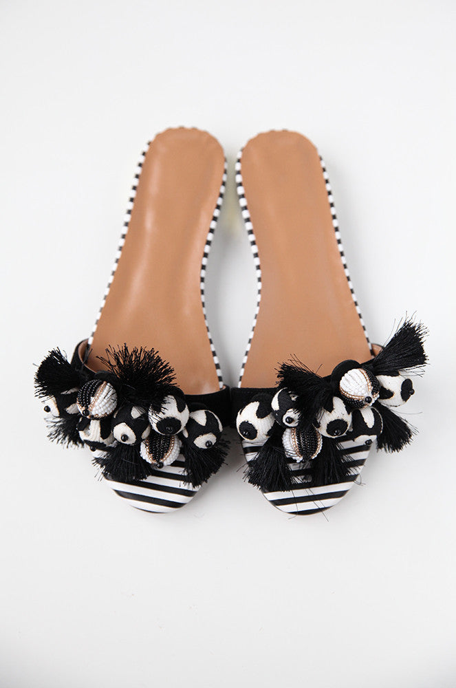 Foxxi Sandals one pair 37 left