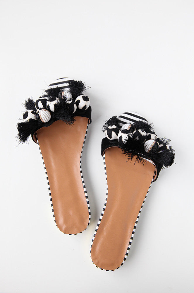 Foxxi Sandals one pair 37 left