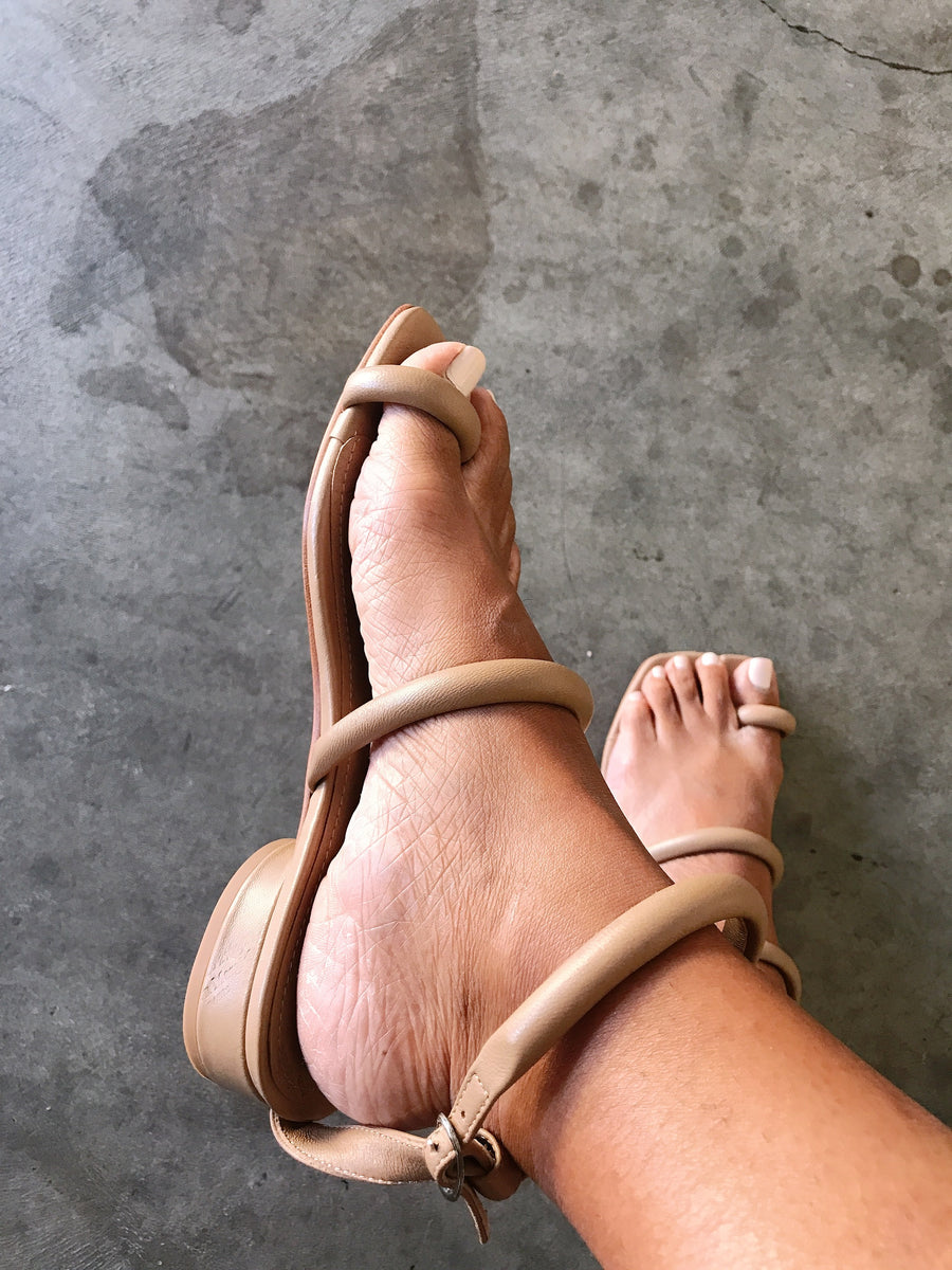 Leica sandals size 37 US 6.5