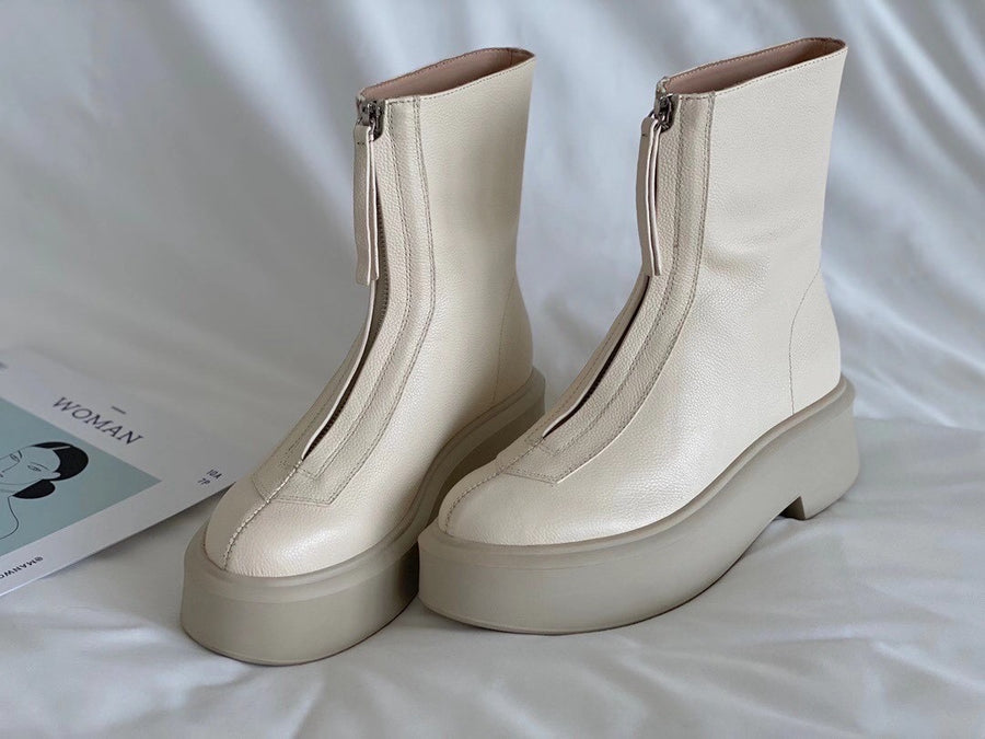 Palms boots in off white