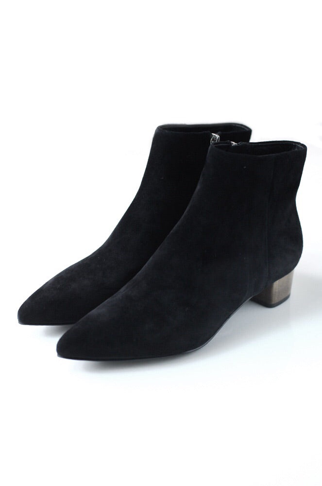 Wesley ankle boots in black