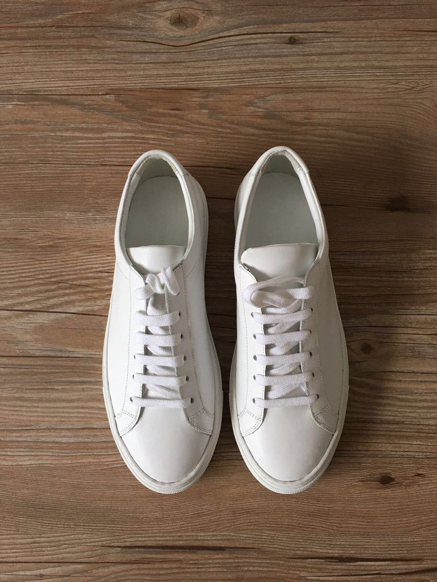 Gigi Sneakers in White